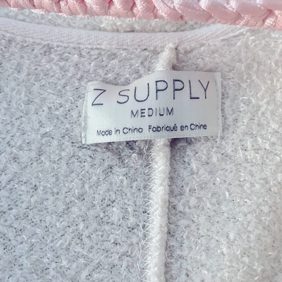 Z Supply Women's Kaye Feather Cardigan - Picture 2 of 5